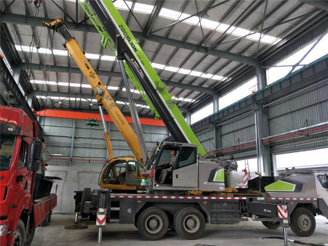 昌平区高空车出租需要注意哪些安全事项？